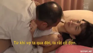 Ngày 12 tháng 7 năm 2023_Nữ thư ký xinh đẹp